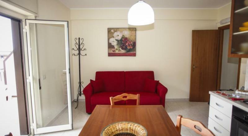 Miosotis Apartments レトイアンニ エクステリア 写真